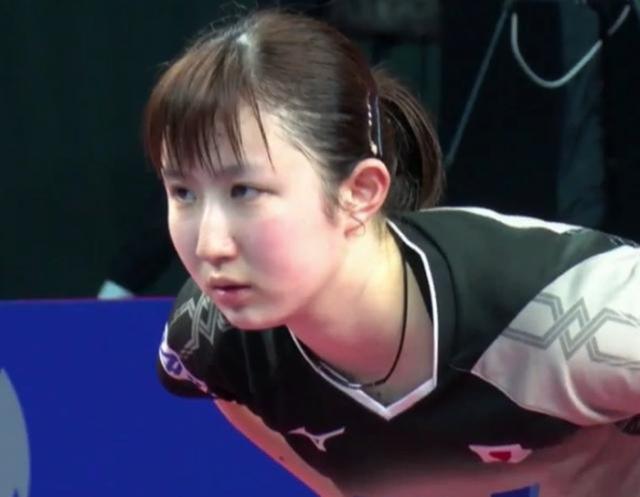 现出一种可 现出一种可